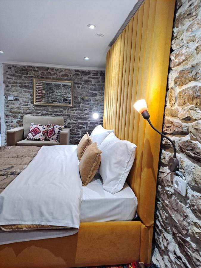 "Villa 70" Guesthouse Gjirokastër Exterior foto